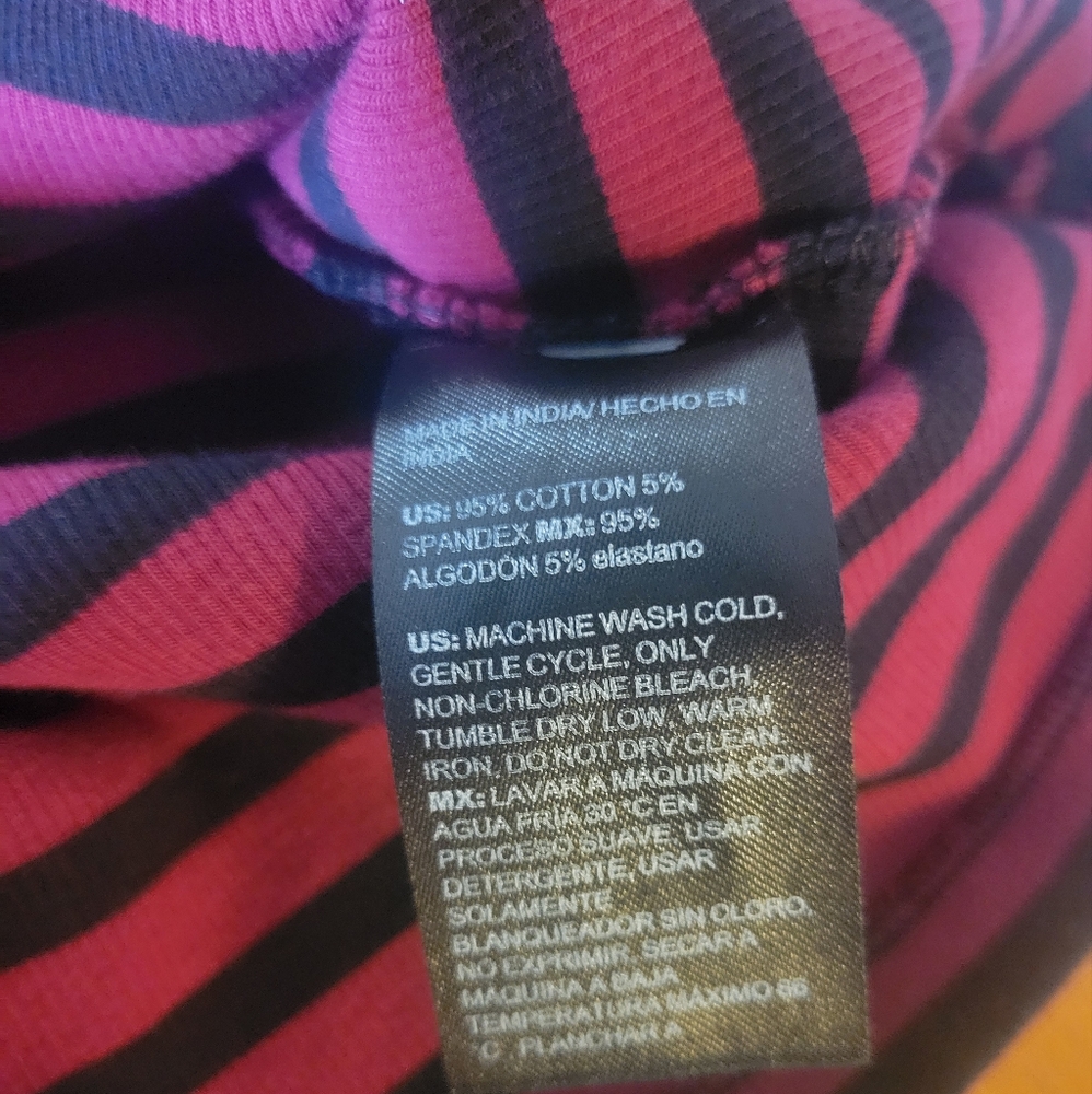 Chico's Sweater Zenergy Stripe Mock Neck Zipper Tee Red Black Medium 1 Striped - Picture 8 of 10